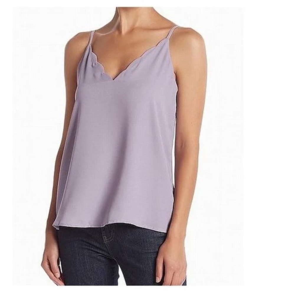 Socialite Scalloped V-Neck Camisole